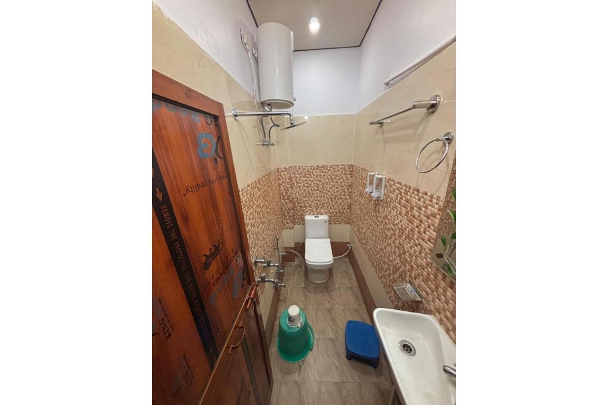 Rudra Inn Ayodhya Esterno foto